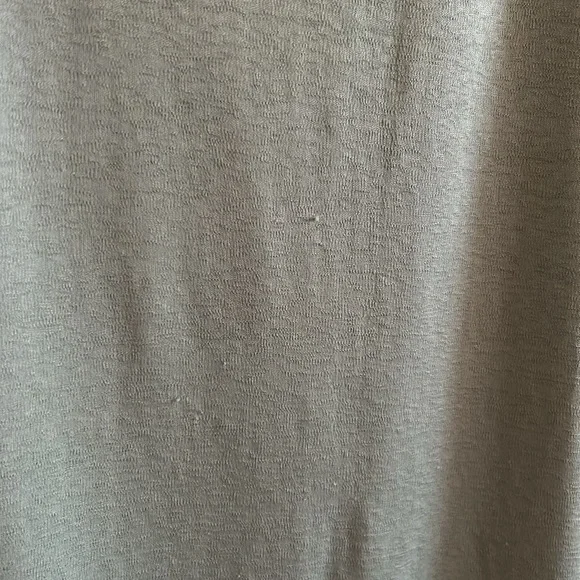 *SOLD* Workout Tank, Size Large - Picture 3 of 5